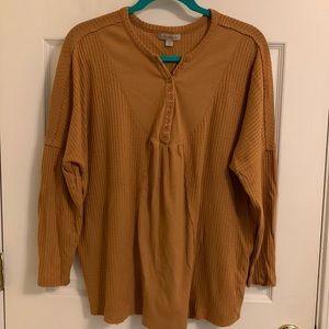 Soft, Amber-colored Wonderly Tunic